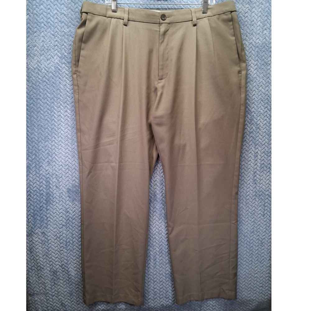 Haggar Cool 18 Mens 38x30 Khaki Tan Pleated Classic Fit Dress Pants Stretch